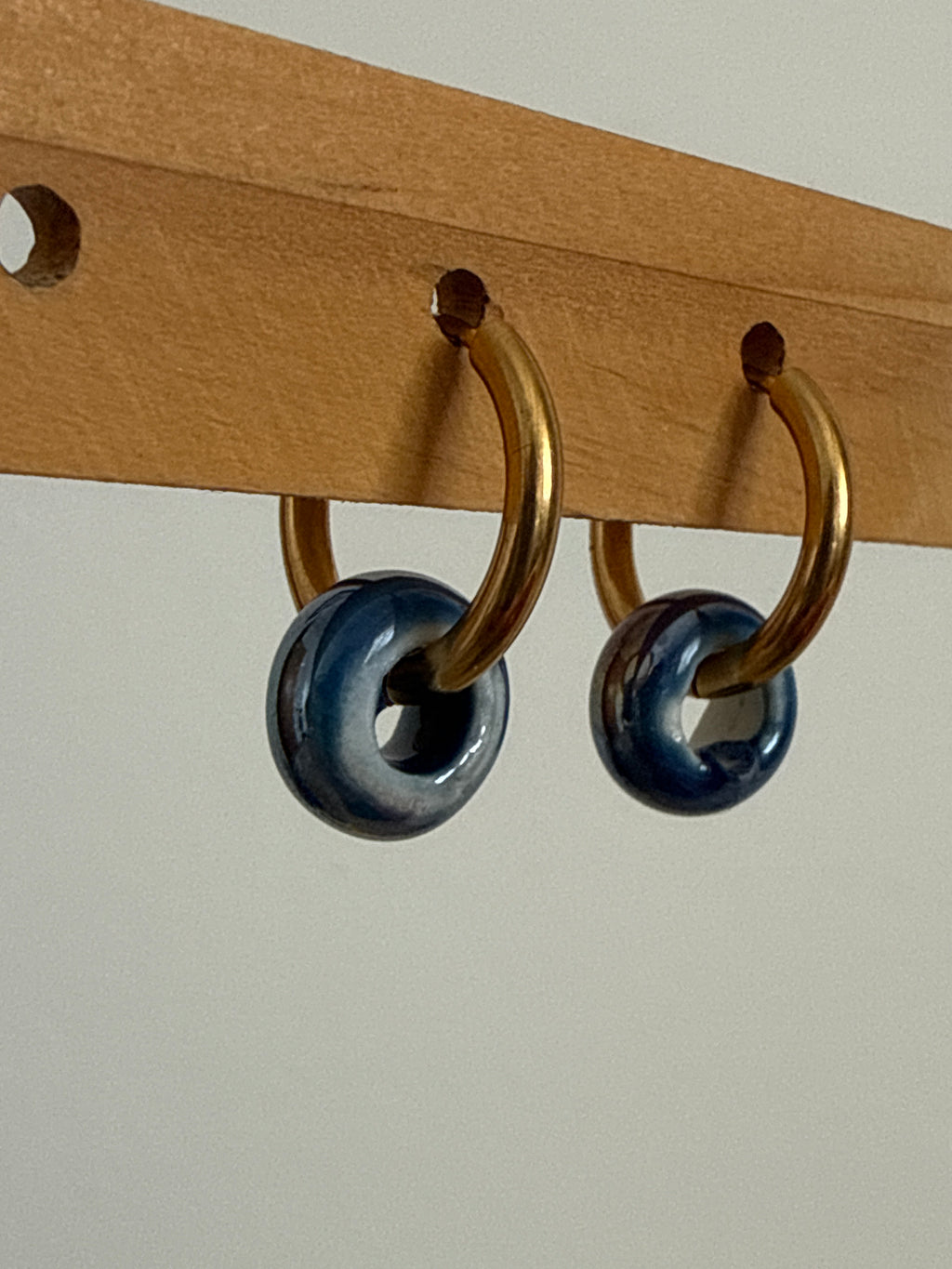 Pendientes cerámicos azul oscuro