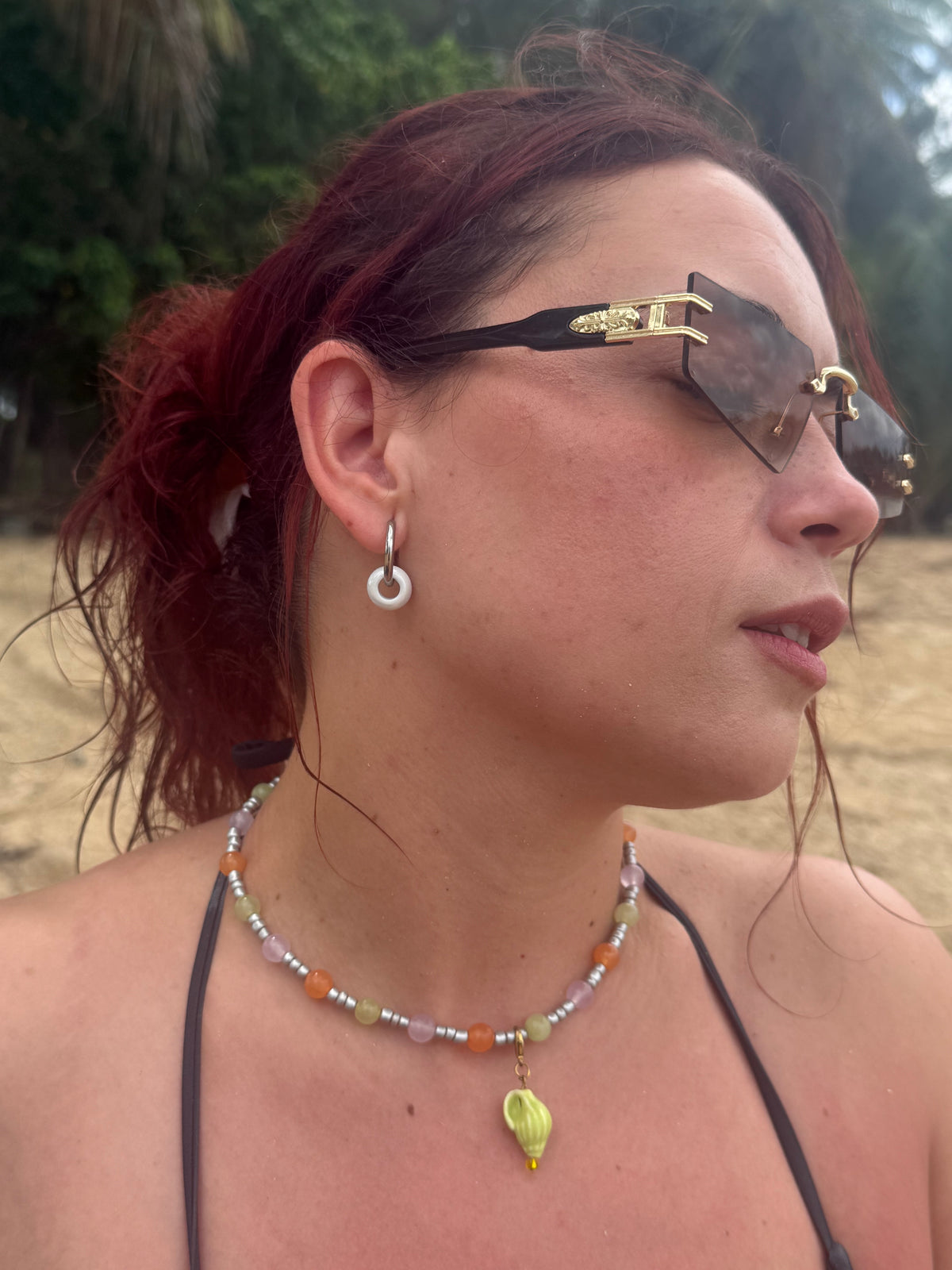Pendientes cerámicos blancos